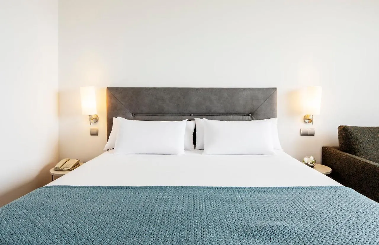 **** Hotel Ilunion Calas De Conil Conil De La Frontera Spain