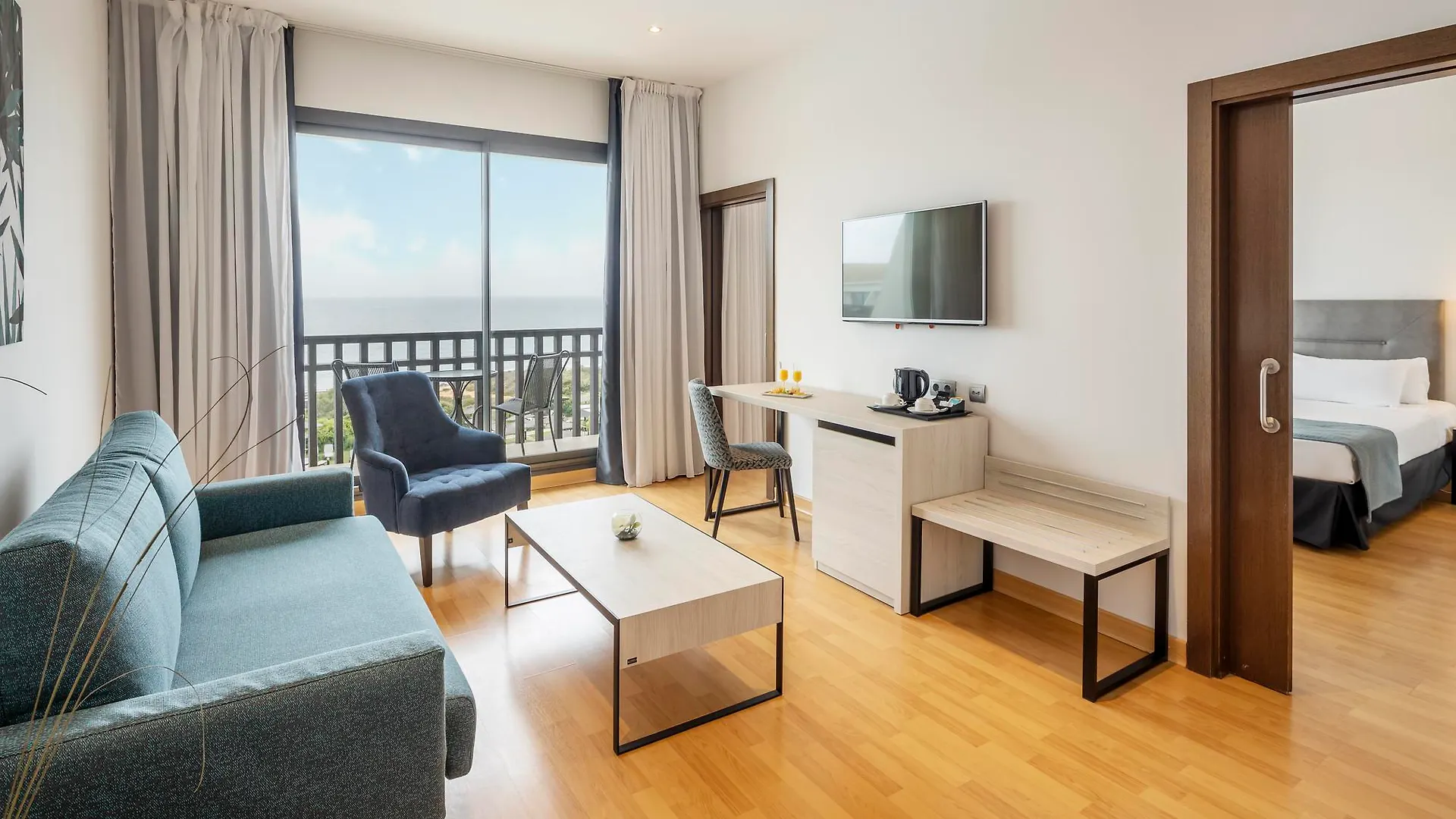 **** Hotel Ilunion Calas De Conil Conil De La Frontera Spain