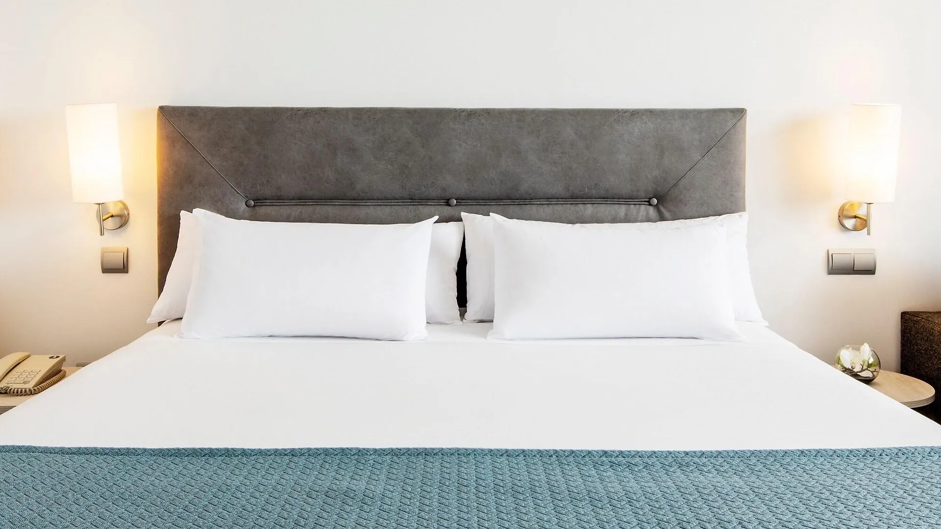 **** Hotel Ilunion Calas De Conil Conil De La Frontera Španělsko
